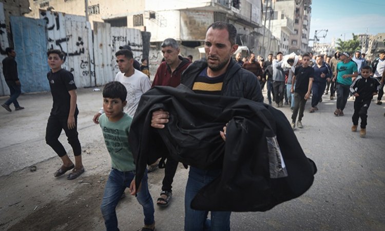 İsrail'in Gazze'de devam eden saldırılarının en büyük kurbanı çocuklar