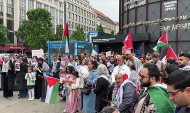 Berlin’de Filistin’e destek amacıyla gösteriler düzenlendi