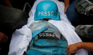 Katil İsrail'in saldırılarında Gazze'de bir Filistinli gazeteci daha şehit oldu