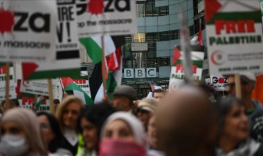 400 ünlüden BBC'ye tepki: İsrail yanlısı Gibb görevden alınsın