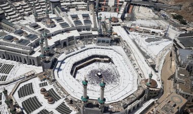 Kabe, 601 metrelik Kraliyet Saat Kulesi'nden görüntülendi