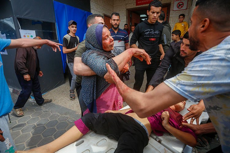 İşgalci İsrail kana doymuyor: 15 Filistinli şehit edildi