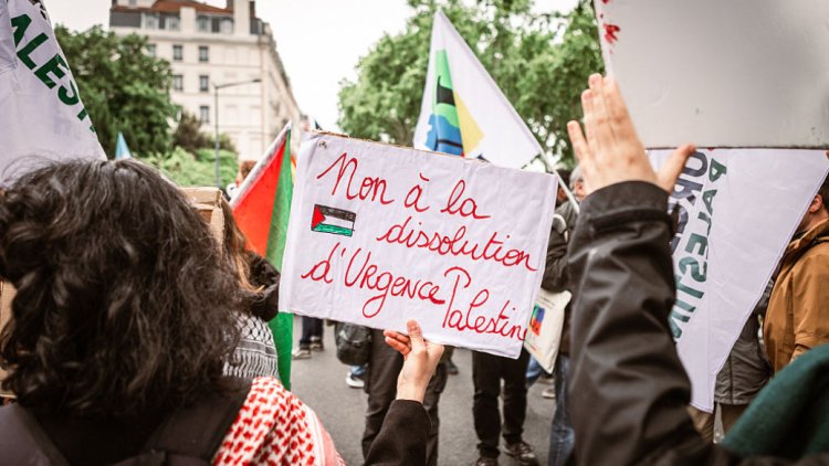 Fransa’da Filistin yanlısı Urgence Palestine grubunun kapatılması yargıya taşındı