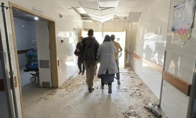 Gazze’de doktor ve hemşireler aç bir şekilde çalışıyor