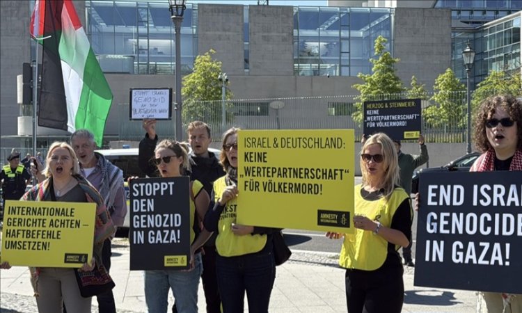 Berlin'de İsrail Cumhurbaşkanı Herzog'un ziyareti protesto edildi