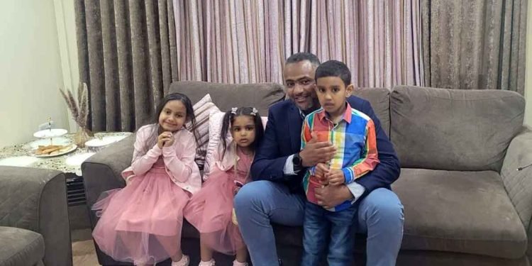 Ahmed Ali el-Duş, yedi yıl önceki tweet yüzünden Suudi zindanlarında