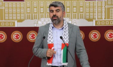 HÜDA PAR Milletvekili Dinç: Yardım filolarının güvenliği savaş gemileriyle sağlanmalı