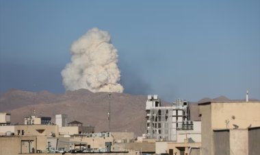 Siyonist İsrail, Arak reaktörü ve Khondab tesisine saldırdı