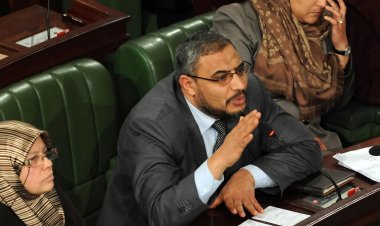 Tunus’ta Nahda Hareketi liderlerinden Atik’e 15 yıl hapis cezası