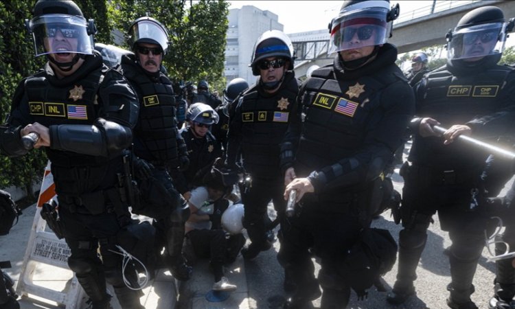 Los Angeles Belediye Başkanı: 'Korkunun silah olarak kullanılmasına' izin vermeyeceğiz