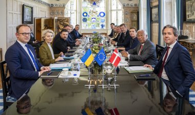 Zelenskiy: Ukrayna'daki savaşın bitmesi için liderler zirvesi şart