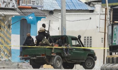 Somali'deki askeri akademiye canlı bomba saldırısı