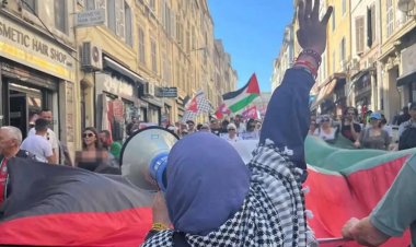 Marsilya'da on binlerce kişi Gazze için yürüdü: Soykırımı durdurun