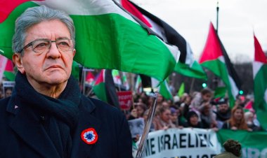 Fransız siyasetçi Melenchon: Netanyahu'nun rejimi bir suç örgütü