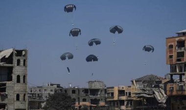 Gazze'ye havadan bir damla yardımla göz boyama yapılıyor