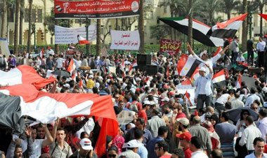 Mısır kaynıyor: Gözaltında ölümler, Gazze öfkesi ve sokakta "25 Ocak" hatırası