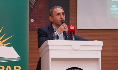 HÜDA PAR’dan “Son Kale Aile” paneli: Aile hakemliği yargı sistemine kazandırılmalı