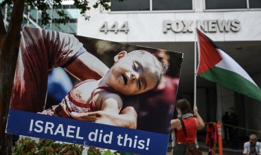 ABD'de göstericiler, Gazze soykırımını görmeyen taraflı medyayı protesto etti