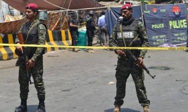 Pakistan'da güvenlik güçleri hedef alındı: 11 ölü