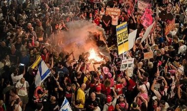 Tel Aviv'de esir takası anlaşması talebiyle gösteriler yapıldı