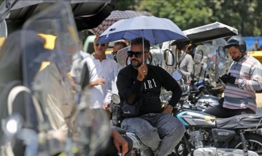 İran'da aşırı sıcaklar nedeniyle 18 eyalette kamu kurumları tatil edildi