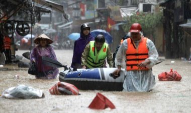 Vietnam’da yarım milyondan fazla kişi tayfun Kajiki nedeniyle tahliye ediliyor