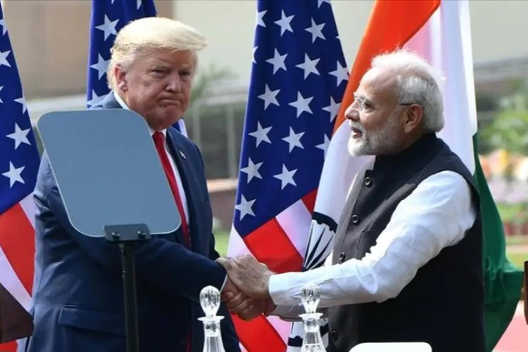 Trump, Hindistan'a yönelik tarifeyi 'önemli ölçüde' artıracağını söyledi