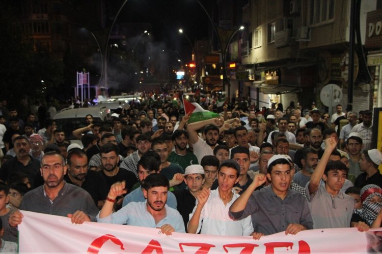'Sorumluluğunu yerine getirmeyen her devlet ve lider zelil olmaya mahkumdur'