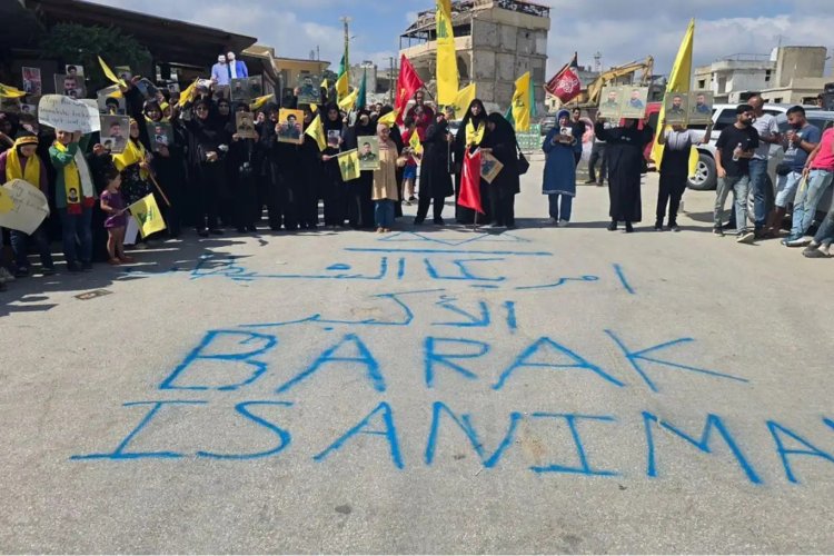 ABD elçisi Barrack’ın ziyareti öncesi Güney Lübnan’da protesto