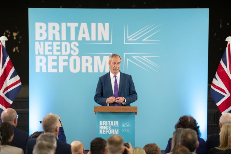 Farage’tan tartışmalı göçmen planı: Küçük teknelerle gelen herkes sınır dışı edilecek