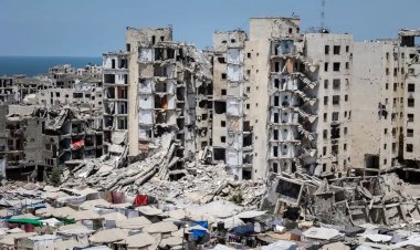 İşgalci İsrail Gazze'de tüm binaları yıkacağını duyurdu, şehirden tahliye emri verdi