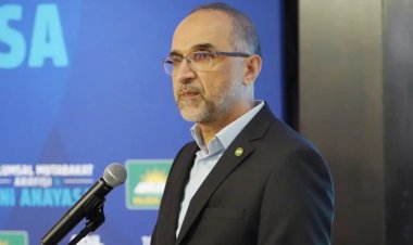 HÜDA PAR Genel Başkan Yardımcısı Sağlam: Milletin iradesinden beslenen bir anayasa en tabii olandır