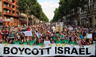 Katil İsrail'in Gazze saldırılarını yoğunlaştırması boykot çağrılarını arttırdı