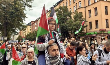 Soykırımcı İsrail'in Gazze'ye yönelik saldırıları İsveç ve Yunanistan'da protesto edildi