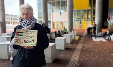 Hollanda’da 50 gün boyunca gece gündüz, Gazze’de hayatını kaybedenlerin isimleri okundu