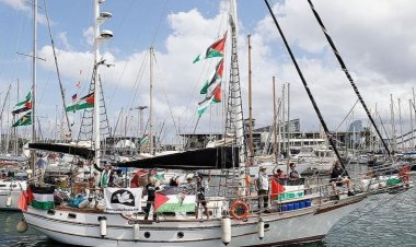 Küresel Sumud Filosu üyeleri 'yüksek moral ve kararlılıkla' Gazze'ye doğru gidiyor