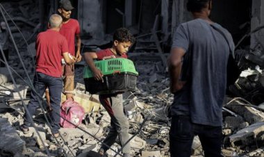 Gazzeliler çöp yığınları arasında yaşam mücadelesi veriyor