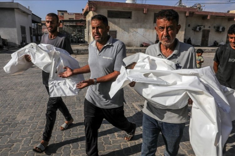 Soykırımcı İsrail'in Gazze'ye saldırılarında can kaybı 65 bin 174'e çıktı
