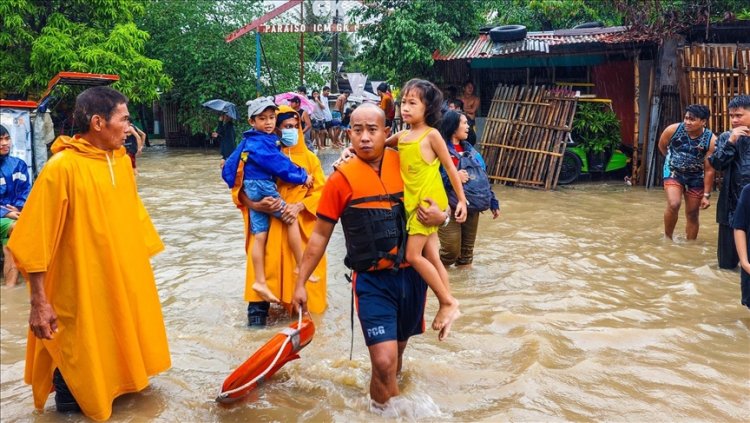 Filipinler'de muson yağmurları ve tayfunlarda hayatını kaybedenlerin sayısı 26'ya çıktı