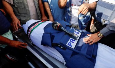 Gazze'de siyonist İsrail saldırısında gazeteci İnâs Ramazan şehit oldu