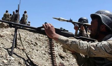 Pakistan-Afganistan sınırında güvenlik güçlerine saldırı, 11 ölü