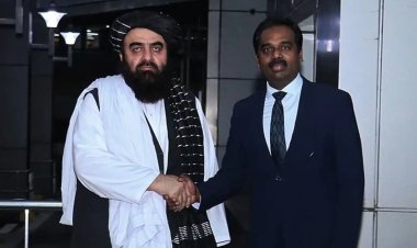 Afganistan Dışişleri Bakanı'ndan Hindistan'a ilk ziyaret