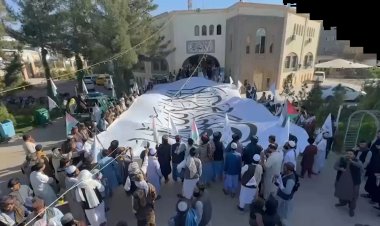 Afgan halkı Gazze’nin yanında: Herat’ta coşkulu ateşkes kutlaması