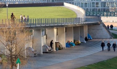 Almanya'da yaklaşık 50 bin evsiz sokaklarda yaşam mücadelesi veriyor