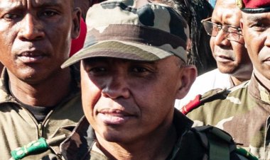 Madagaskar'da darbe lideri Albay Randrianirina geçiş dönemi cumhurbaşkanı olarak yemin edecek