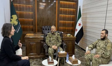 İngiltere, Heyet Tahrir Şam'ı "terör örgütü" listesinden çıkardığını duyurdu