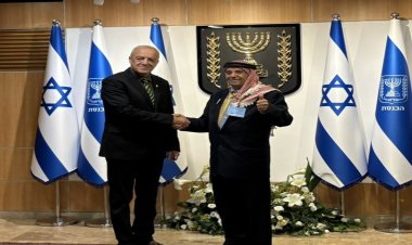 Knesset ve Ağlama Duvarı ziyaretiyle tepki çeken Ürdünlü