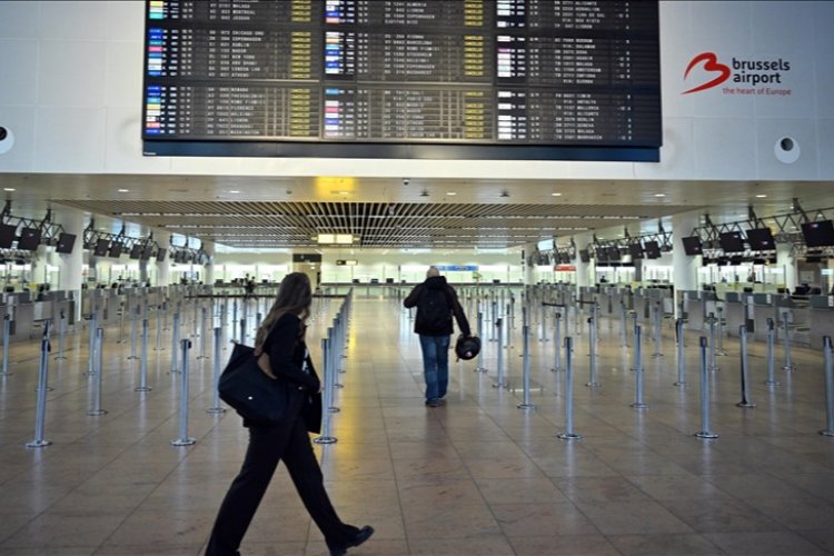 Belçika'da genel grev hayatı durma noktasına getirdi