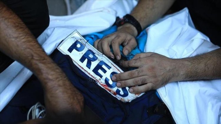 Soykırımcı İsrail'in, Filistinli gazetecilerin Gazze'deki katliamı dünyaya duyurmasını engelleme çabaları sürüyor