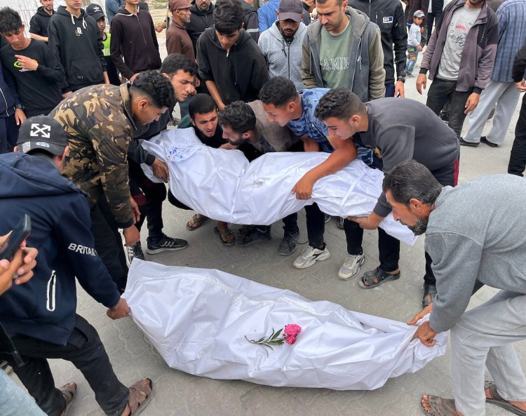 Soykırımcı İsrail, ateşkese rağmen katliama devam ediyor